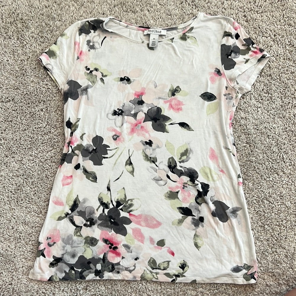 White House Black Market shirt (XS)
